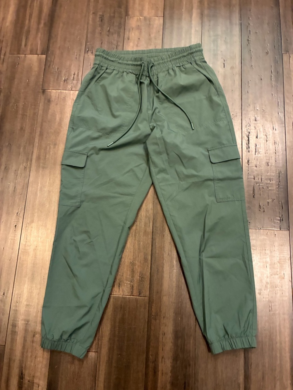 Women’s Old Navy Olive Green Cargo Jogger Stretchtech Pants - size S